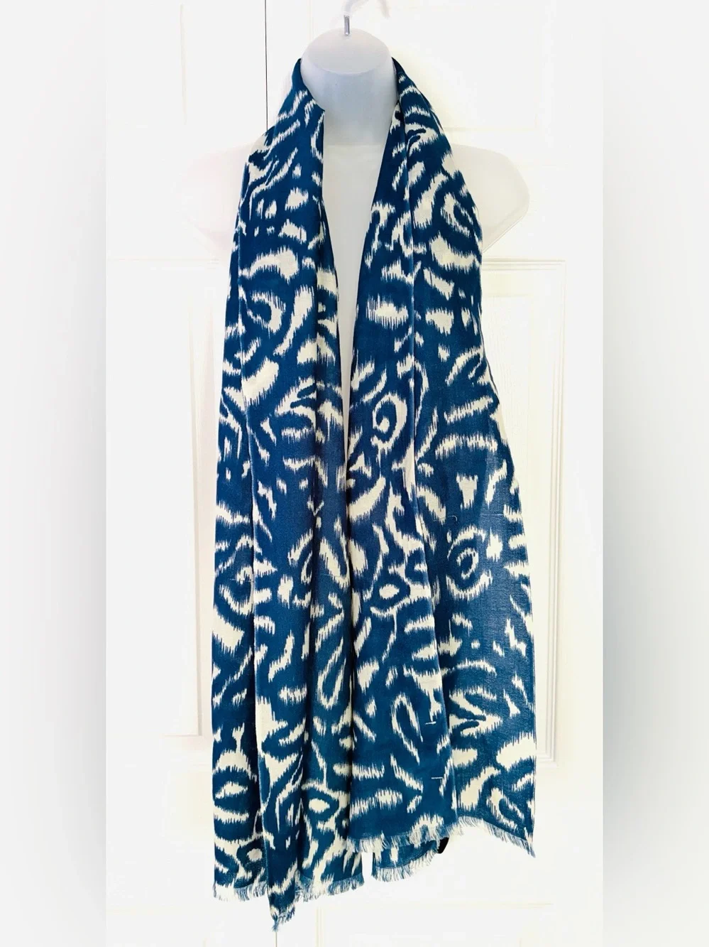 Boden Wool Scarf Wrap Shawl Indigo Blue Size 72 in x 22 in Abstract Design New